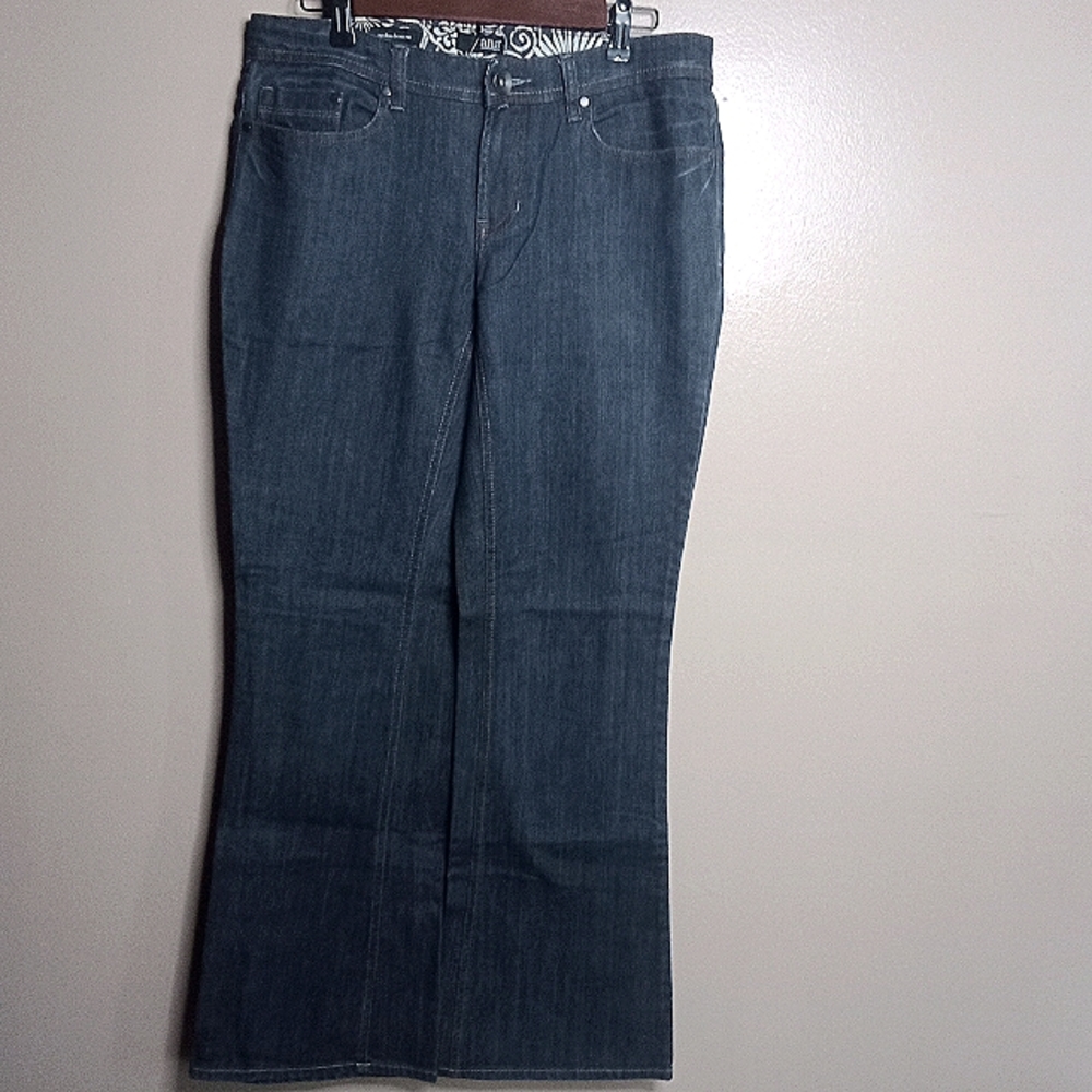 a.n.a Jeans